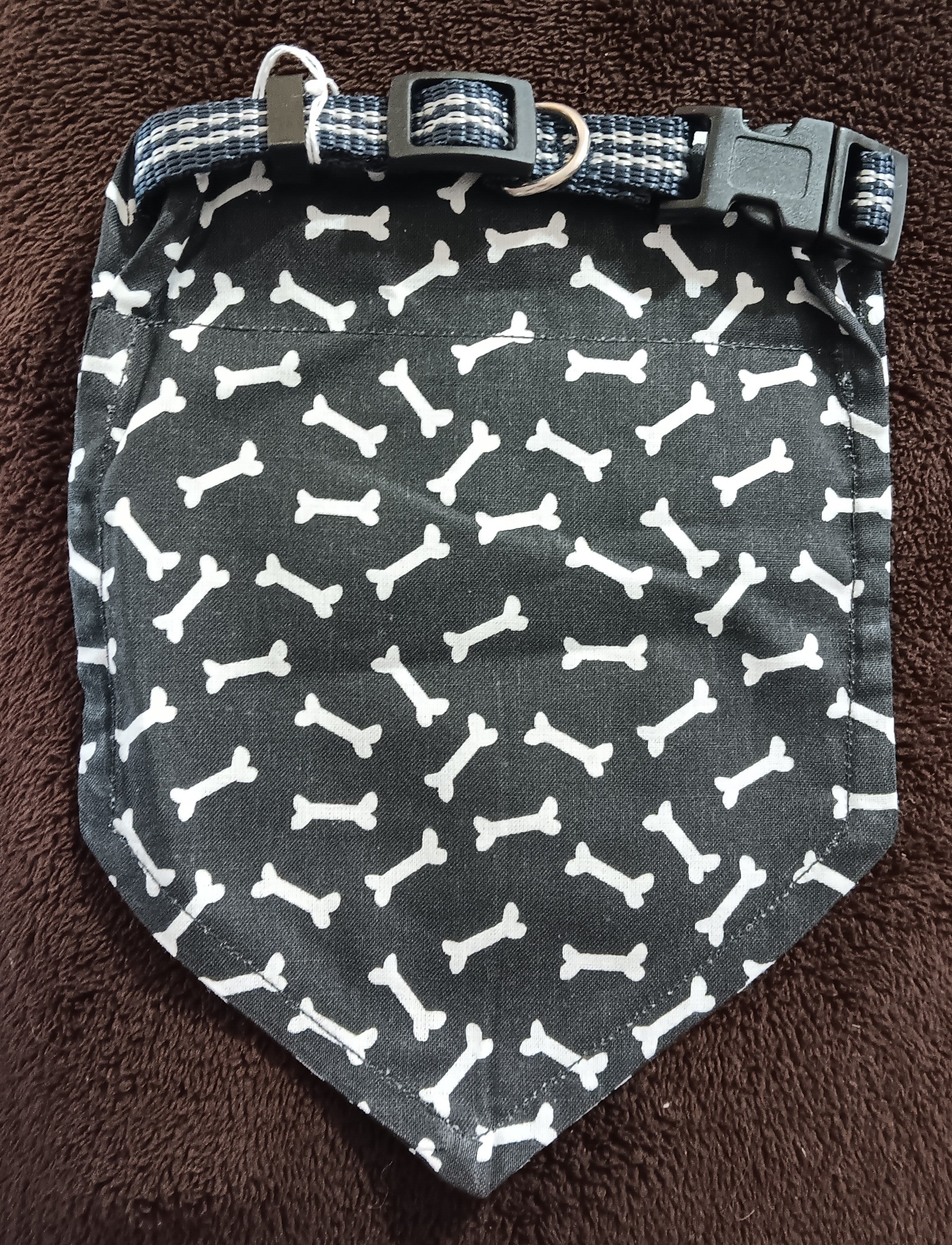 Small Dog Collar-Bone Print