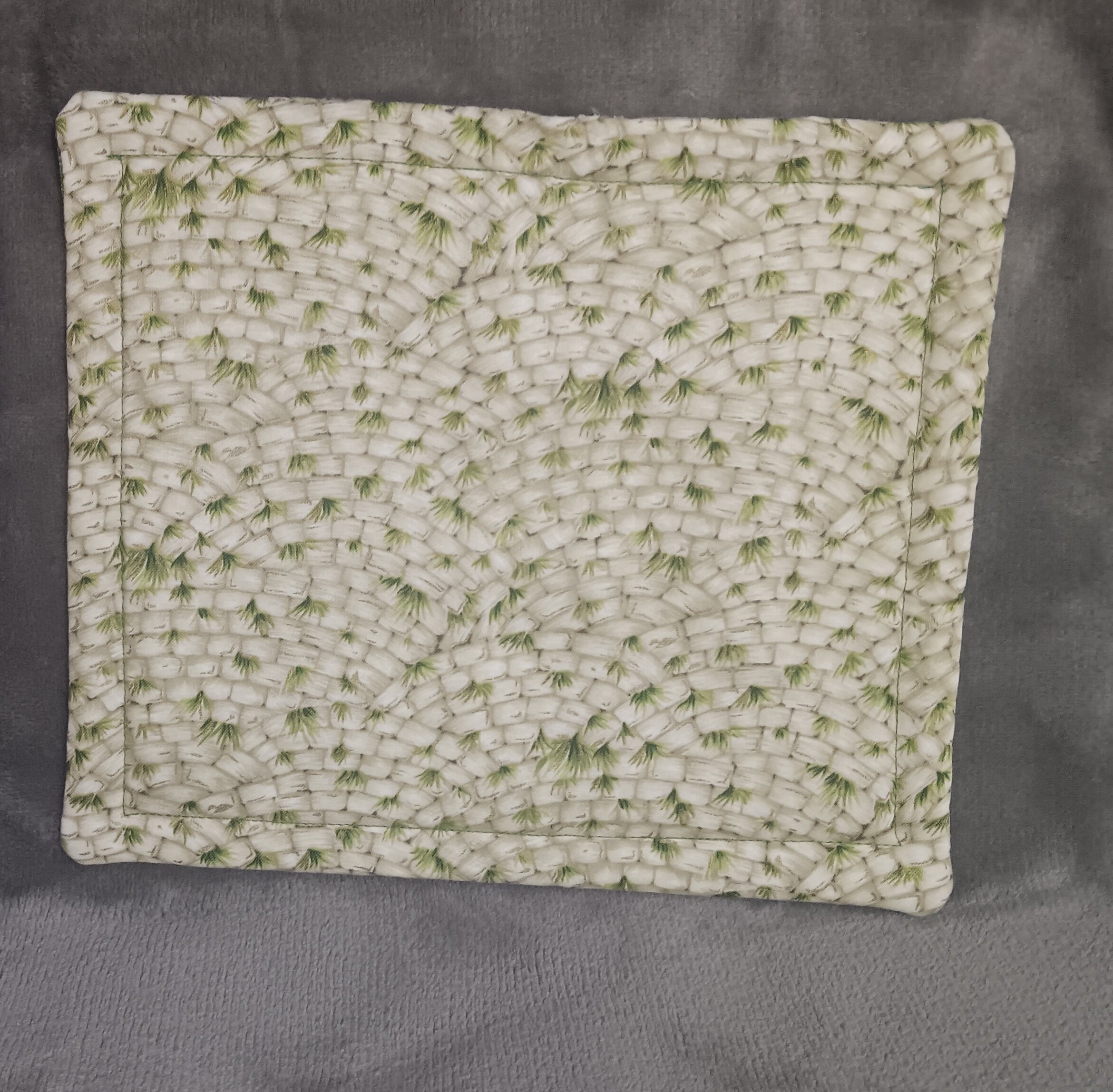 Casserole hot pads, set of 3