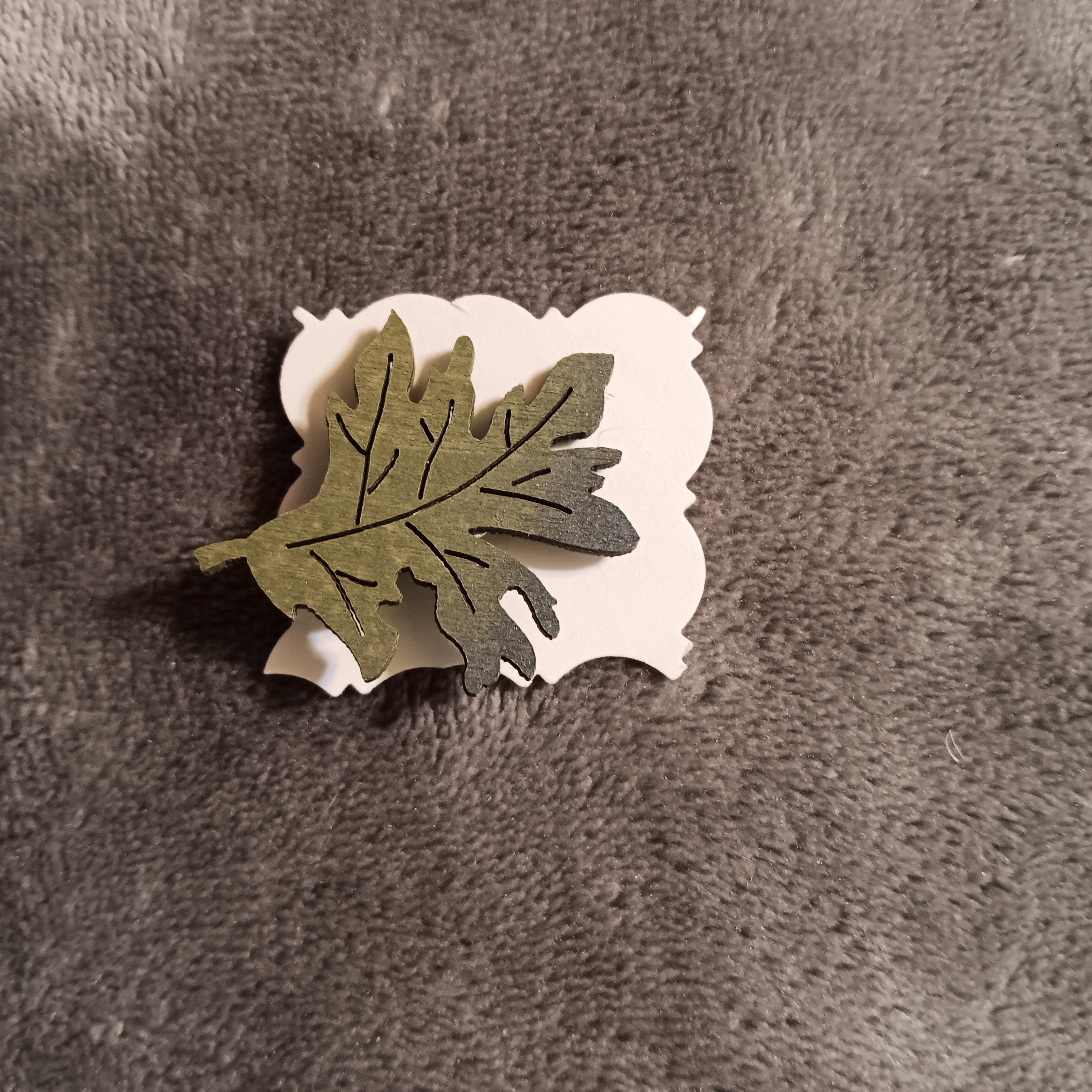 Oak Leaf Pin