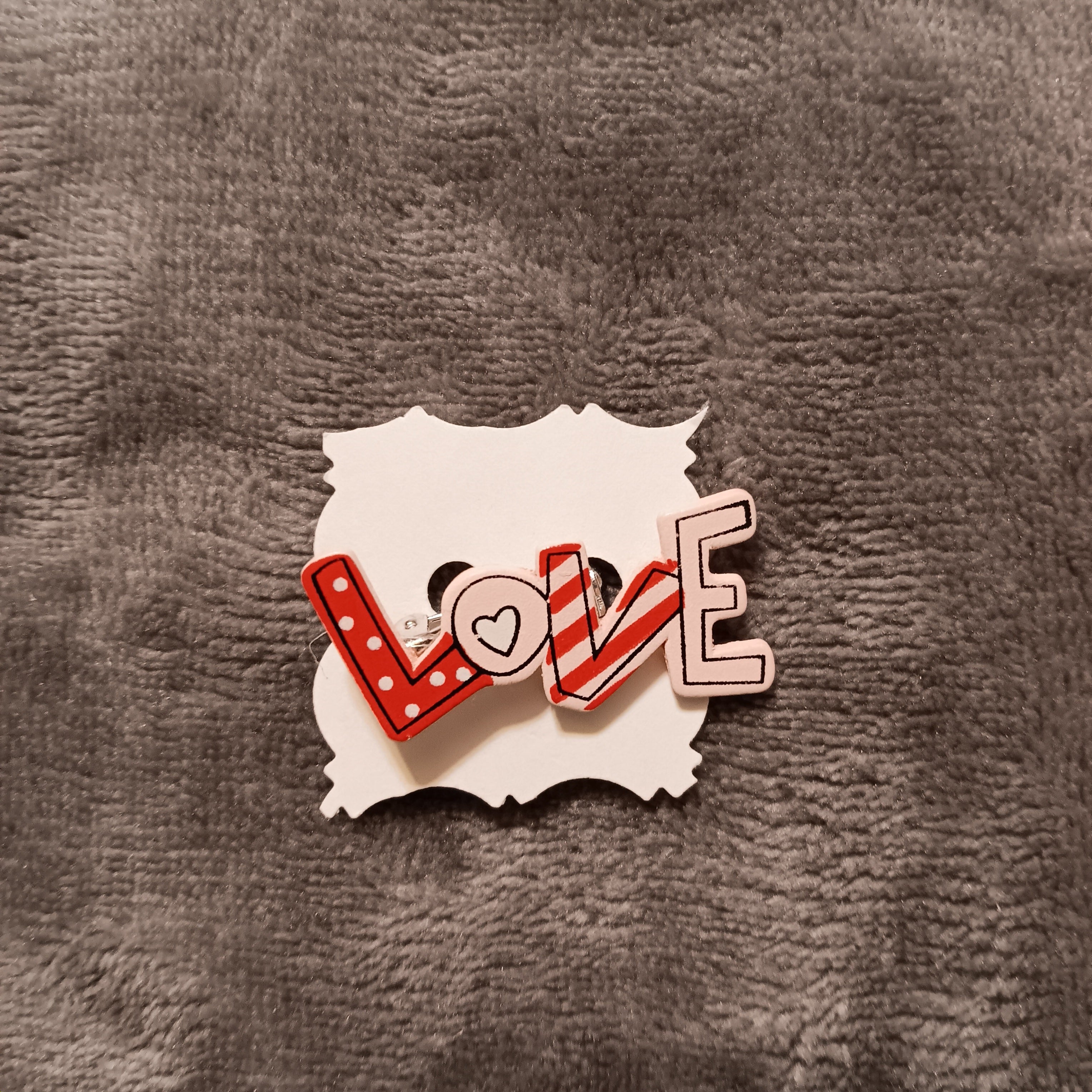 Love wooden pin